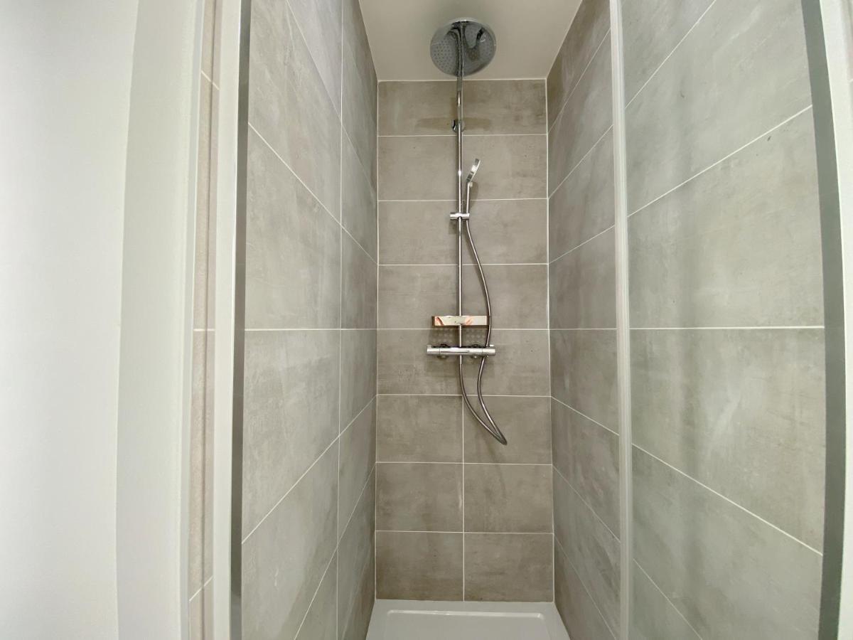 Studio Ora - 22M² - Climatise Avec Balcon Privatif Bassens  Kültér fotó
